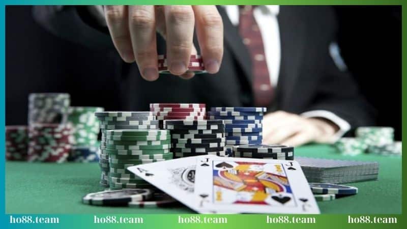 cac loai hinh bluff thuong gap trong poker